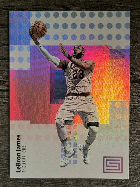 2017-18 Panini Status #28 LeBron James (NM)