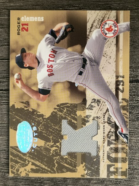 2004 Leaf Certified Cuts K-Force Material #22 Roger Clemens Sox Jsy/100