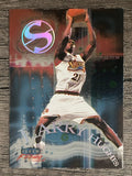1999-00 Fleer Focus Soar Subjects #SS9 Larry Hughes