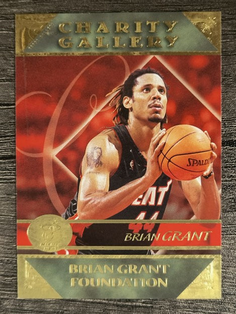 2000-01 Topps Gallery Charity Gallery #CG7 Brian Grant