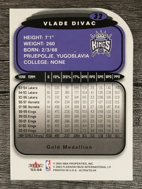 2003-04 Ultra Gold Medallion #32 Vlade Divac