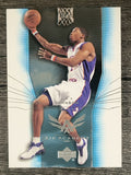 2003-04 Upper Deck Air Academy #AA16 Joe Johnson