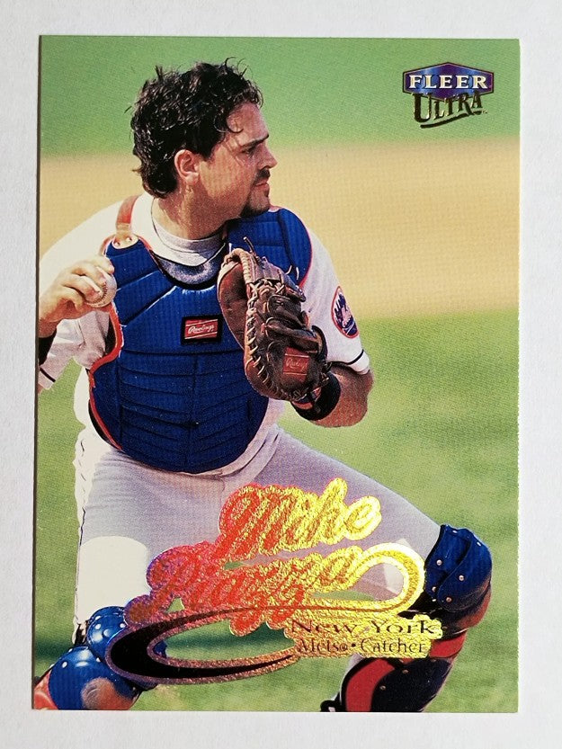 1999 Ultra #65 Mike Piazza