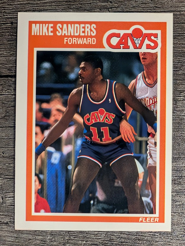 1989-90 Fleer #30 Mike Sanders