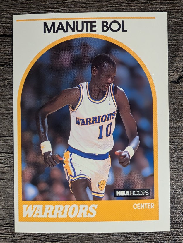 1989-90 Hoops #75 Manute Bol