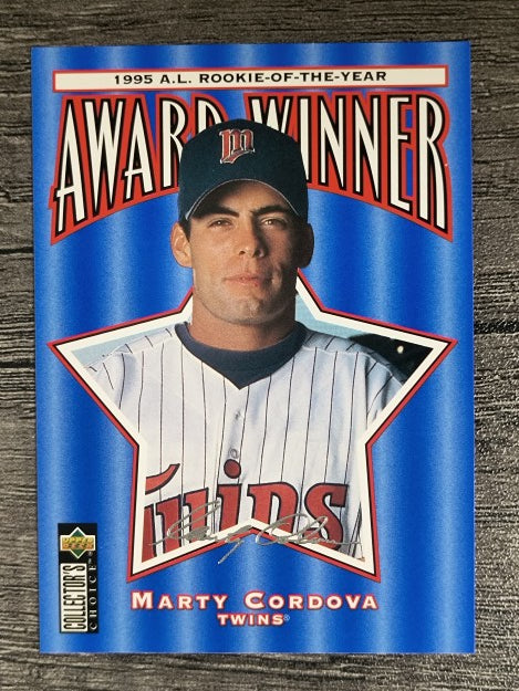 1996 Collector's Choice Silver Signature #704 Marty Cordova ROY