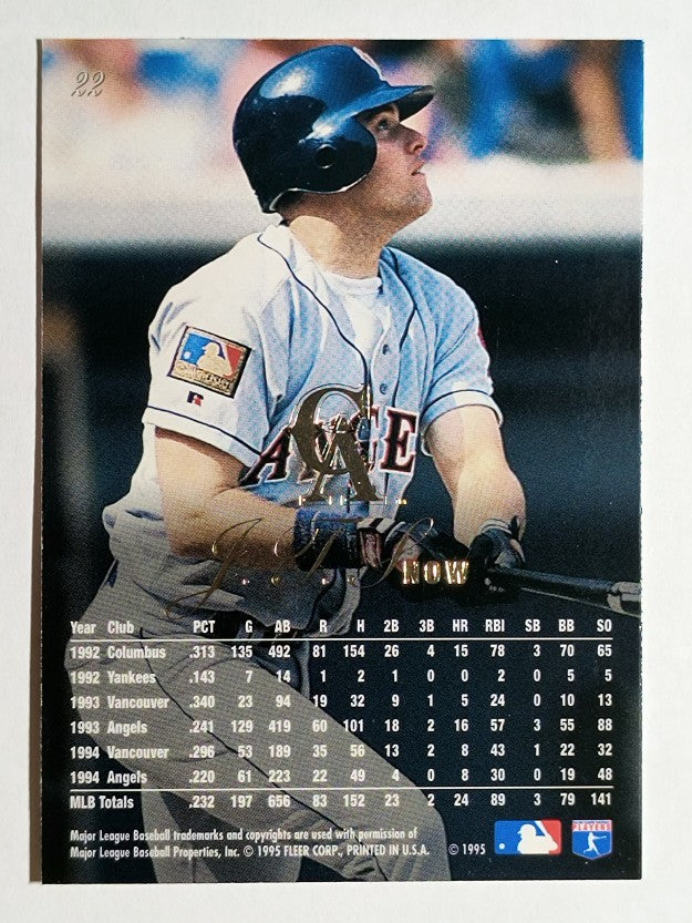 1995 Flair #22 J.T. Snow