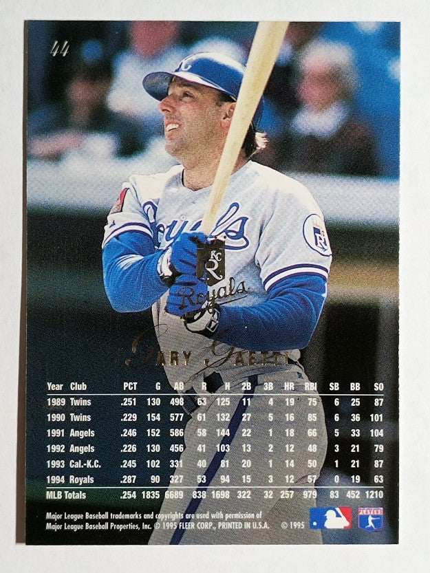 1995 Flair #44 Gary Gaetti