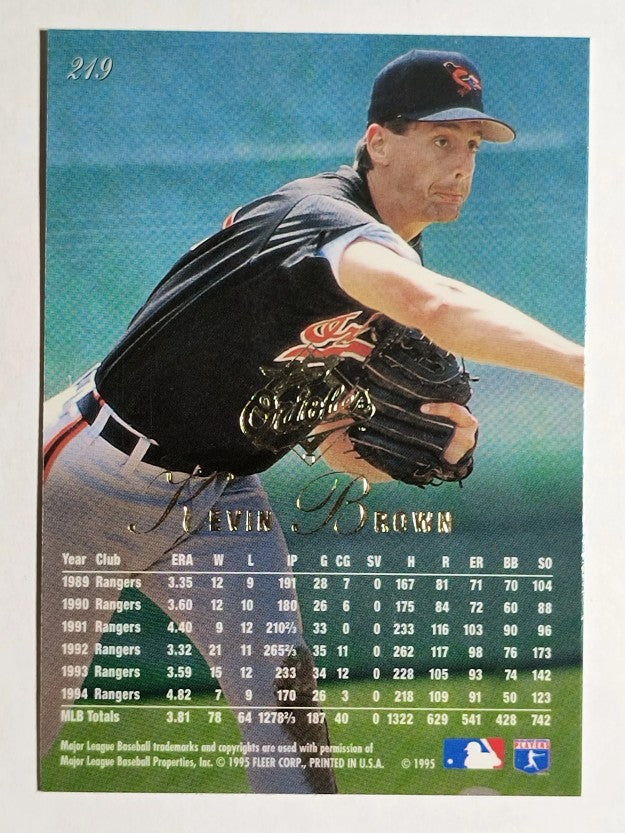 1995 Flair #219 Kevin Brown