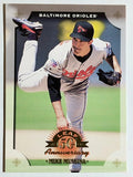 1998 Leaf #43 Mike Mussina