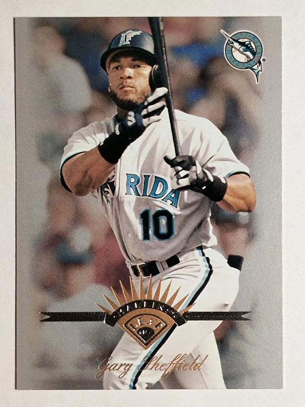 1997 Leaf #49 Gary Sheffield