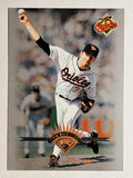 1997 Leaf #146 Mike Mussina