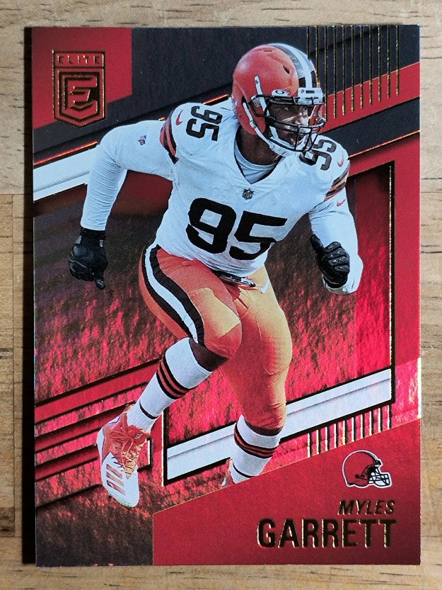 2022 Elite #67 Myles Garrett