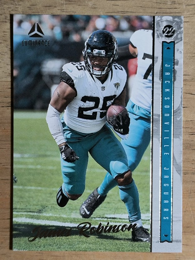2022 Panini Luminance #41 James Robinson