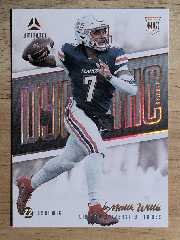 2022 Panini Luminance Dynamic Rookies #5 Malik Willis