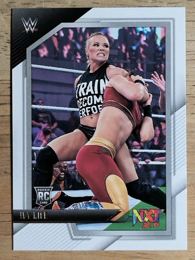 2022 Panini WWE NXT #73 Ivy Nile RC