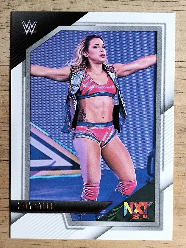 2022 Panini WWE NXT #6 Zoey Stark