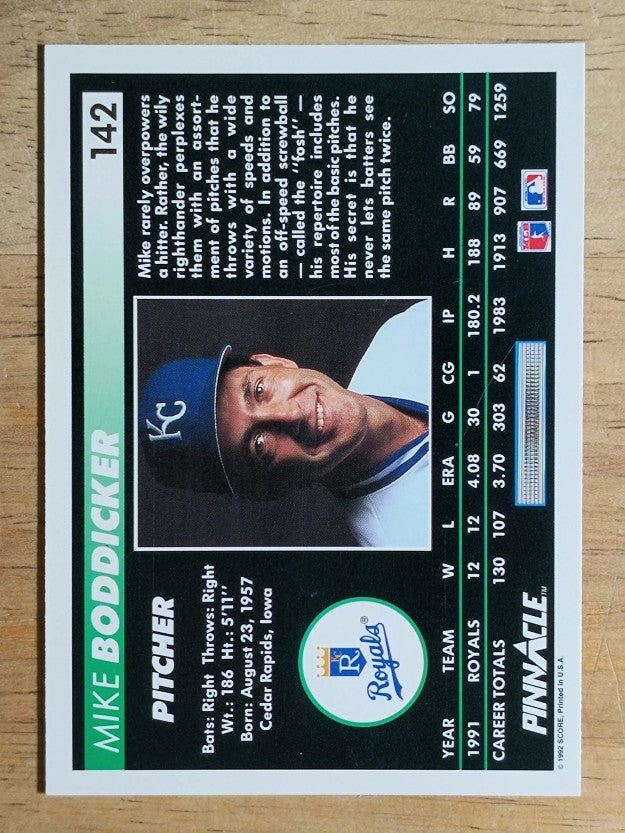 1992 Pinnacle #142 Mike Boddicker