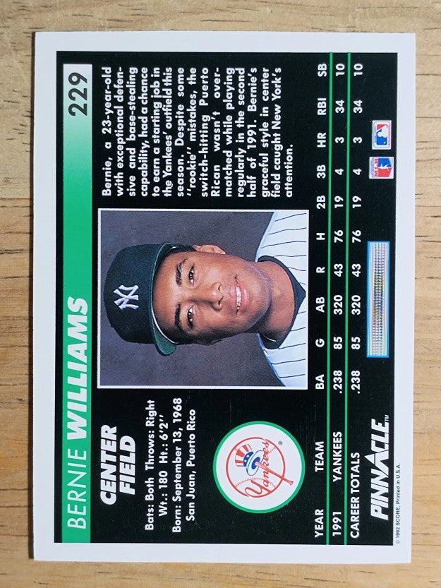1992 Pinnacle #229 Bernie Williams