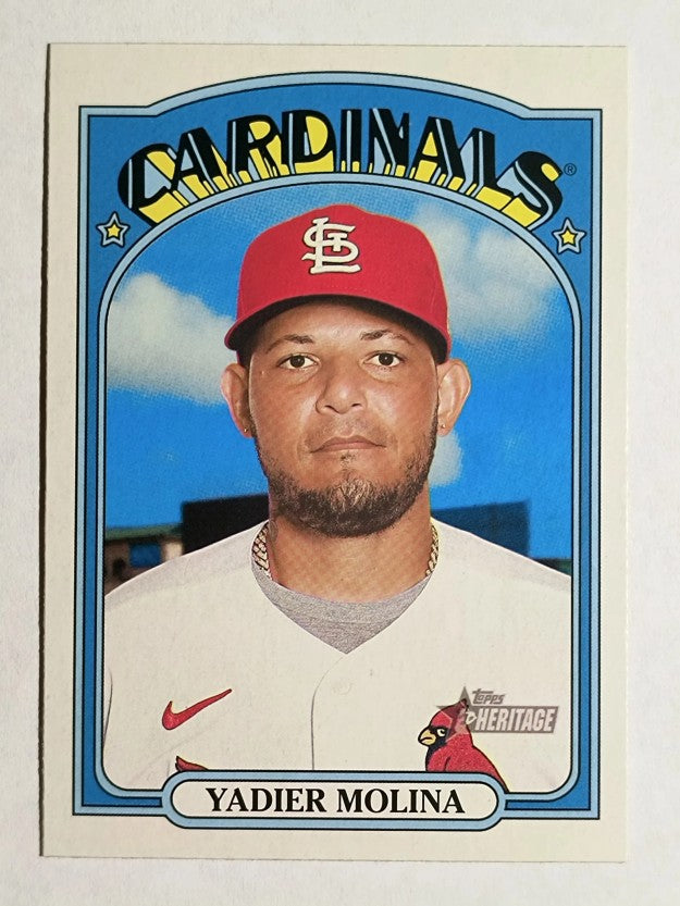 2021 Topps Heritage #17 Yadier Molina