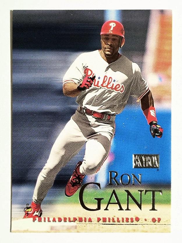 2000 SkyBox #20 Ron Gant