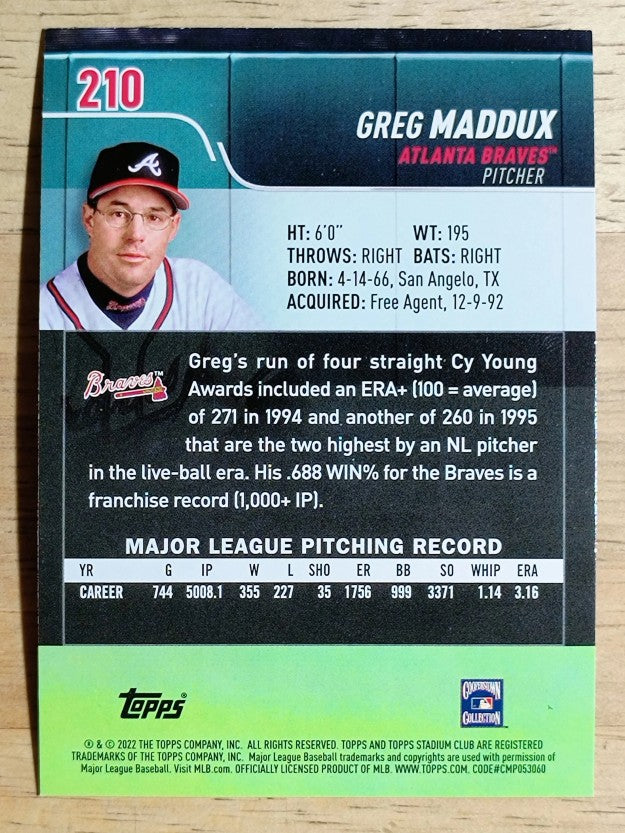 2022 Stadium Club #210 Greg Maddux