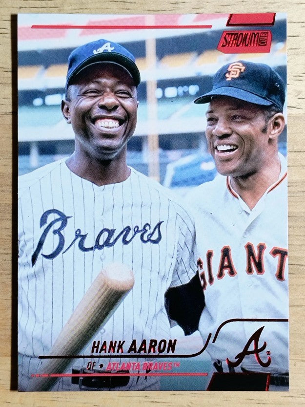 2022 Stadium Club Red Foil #218 Hank Aaron