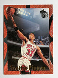 1994-95 Embossed #16 Scottie Pippen