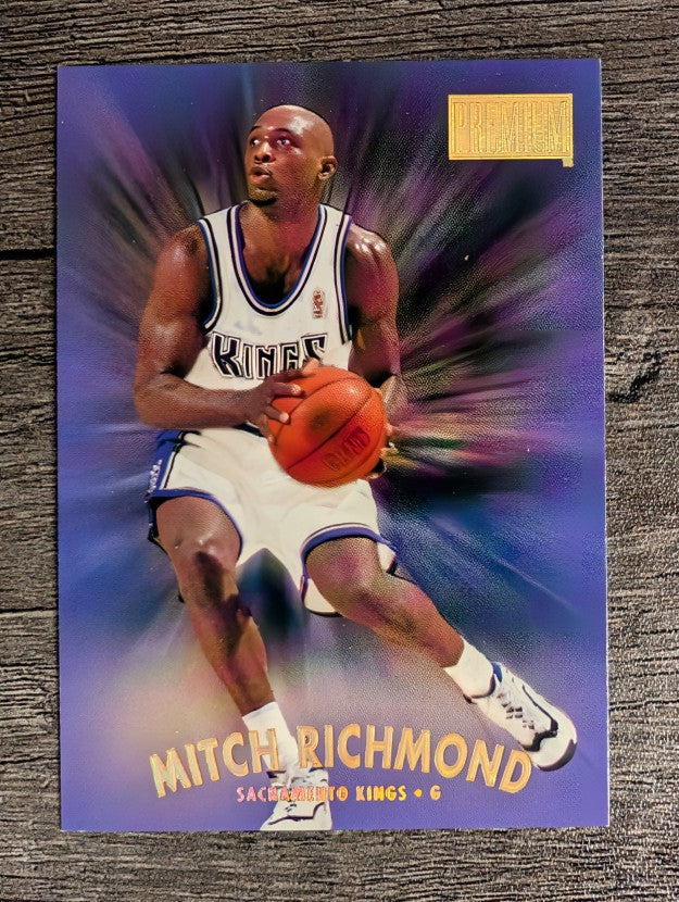 1997-98 SkyBox Premium #73 Mitch Richmond