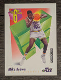 1991-92 SkyBox #457 Mike Brown SM