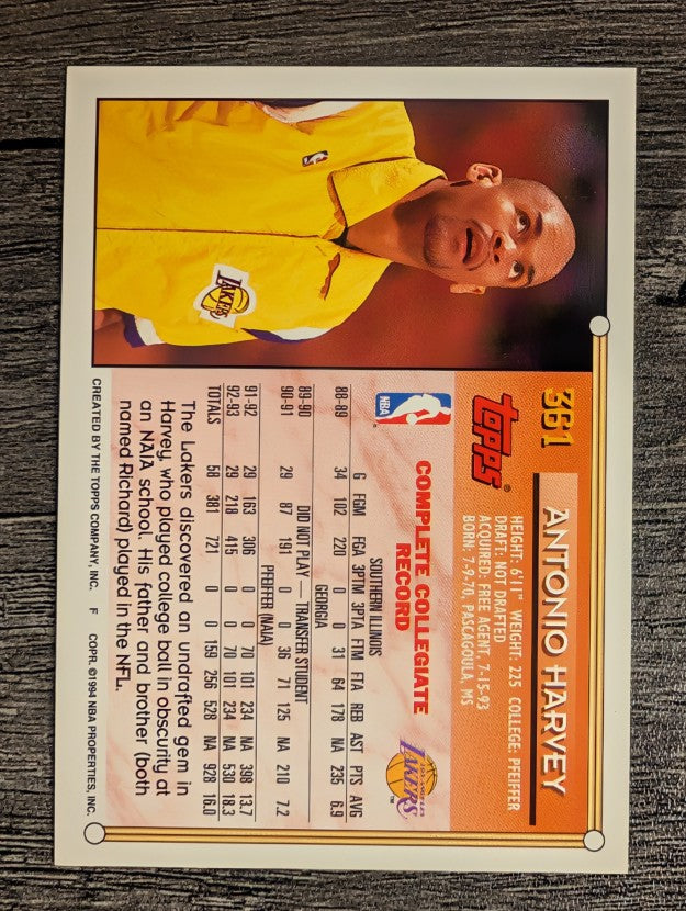 1993-94 Topps #361 Antonio Harvey RC