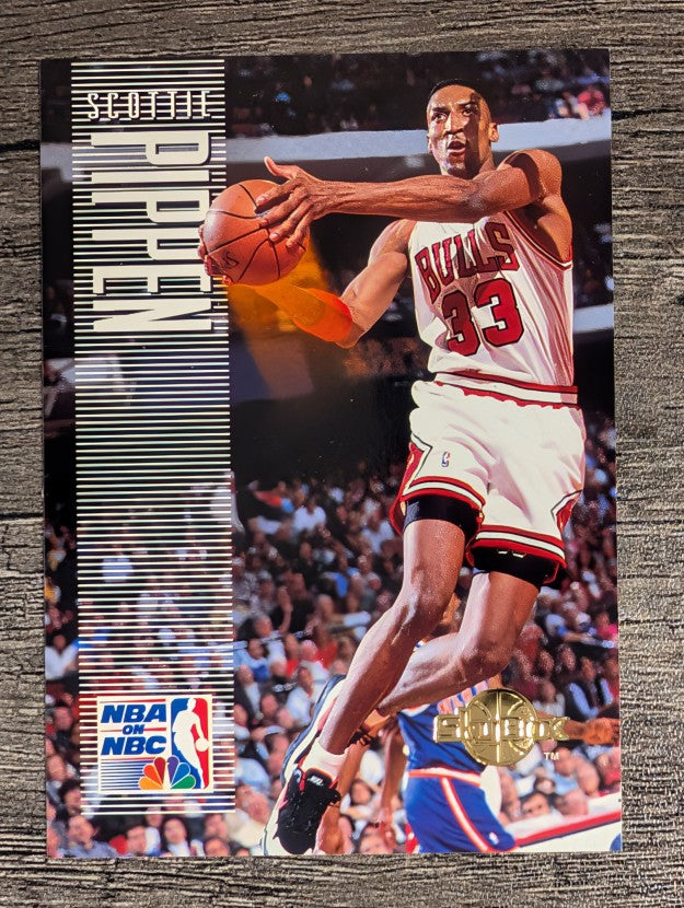 1994-95 SkyBox Premium #180 Scottie Pippen NBC