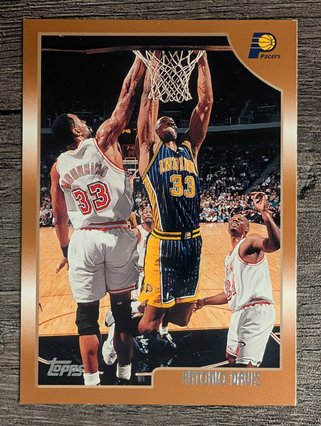 1998-99 Topps #38 Antonio Davis