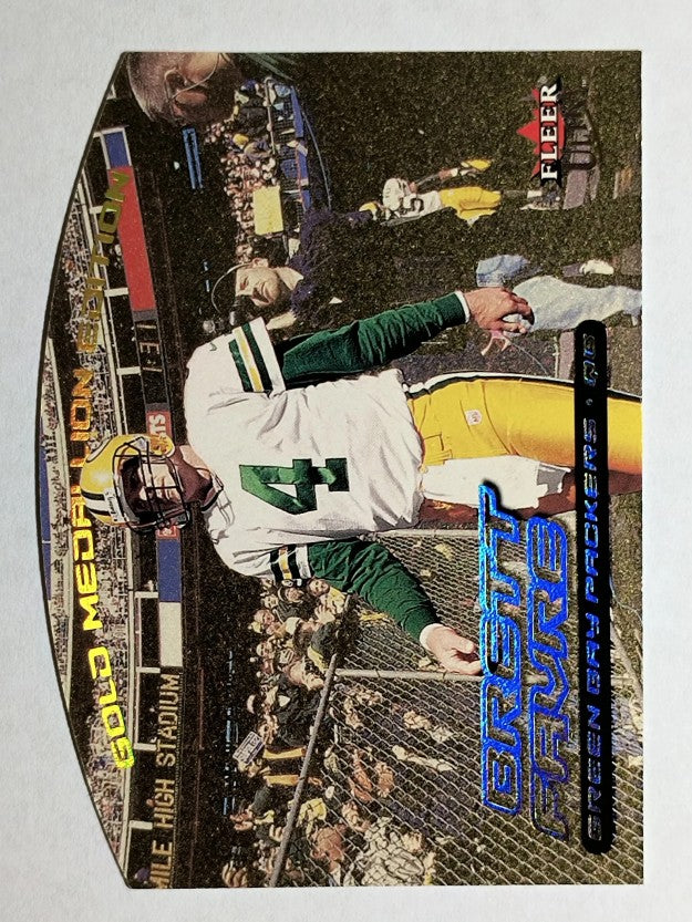 2000 Ultra Gold Medallion #98 Brett Favre