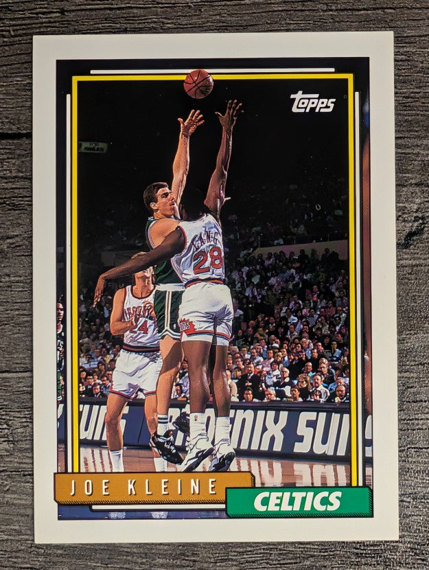 1992-93 Topps #41 Joe Kleine