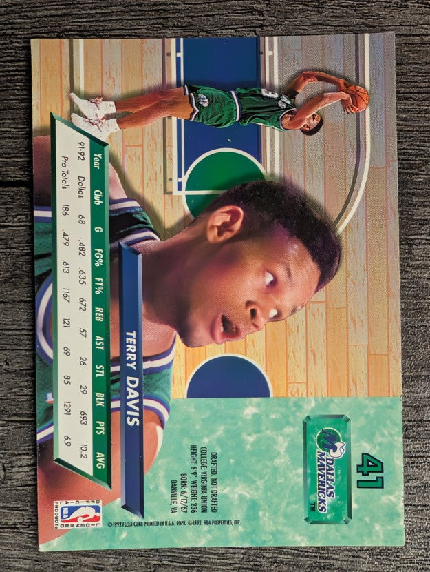 1992-93 Ultra #41 Terry Davis