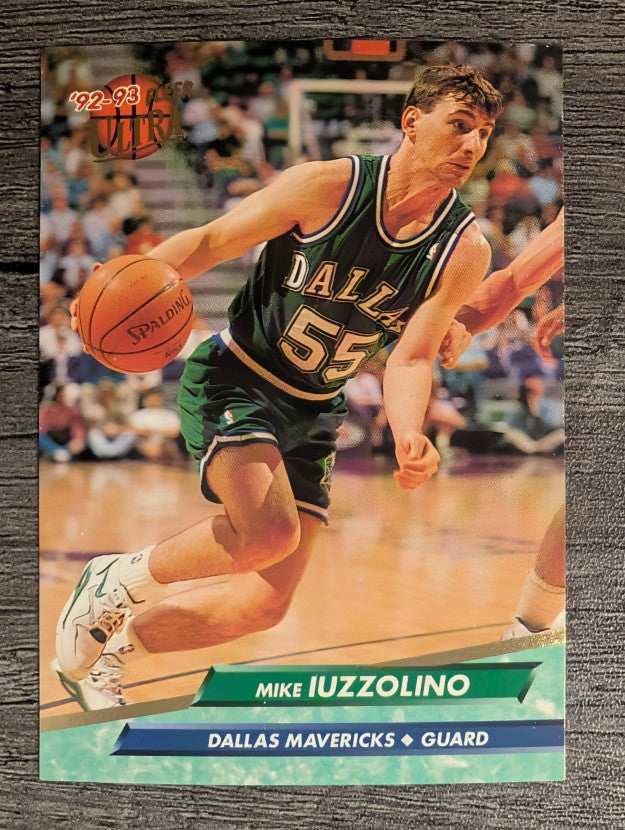 1992-93 Ultra #44 Mike Iuzzolino