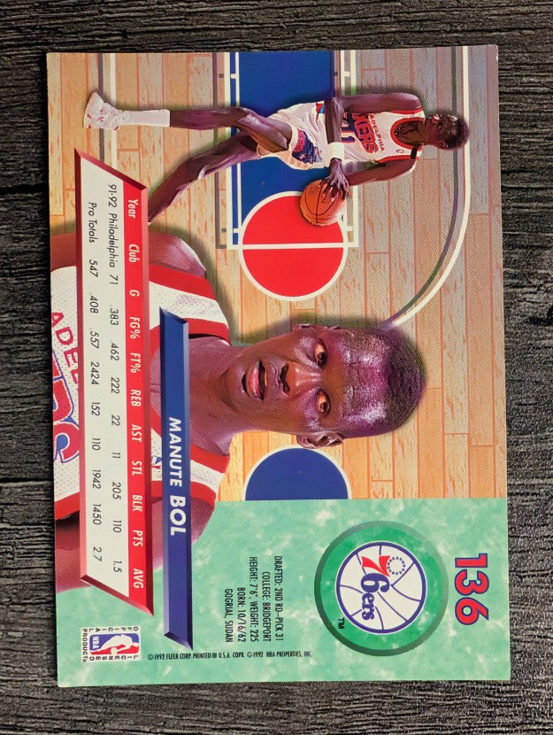 1992-93 Ultra #136 Manute Bol