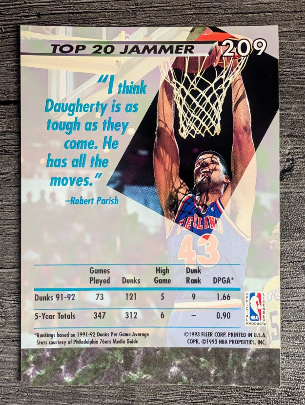 1992-93 Ultra #209 Brad Daugherty JS