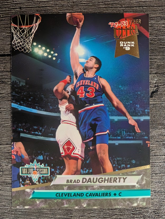 1992-93 Ultra #209 Brad Daugherty JS