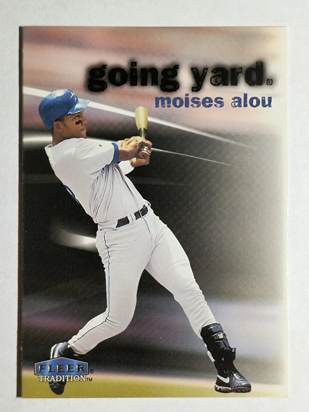 1999 Fleer Tradition Going Yard #1 Moises Alou