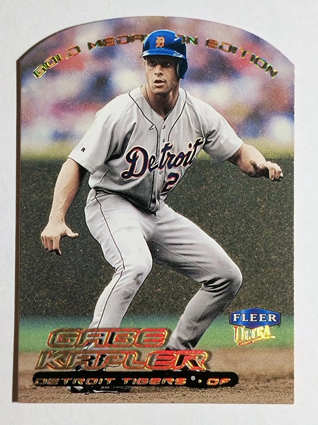 2000 Ultra Gold Medallion #122 Gabe Kapler